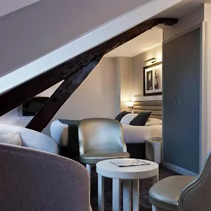 Otel Icone ***